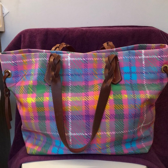 DOONEY & BOURKE NWOT Great Summer Shoulder Bag🌸 - Picture 2 of 16